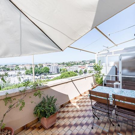 Central Station Terrace Apartment Near The Sea 페스카라 외부 사진