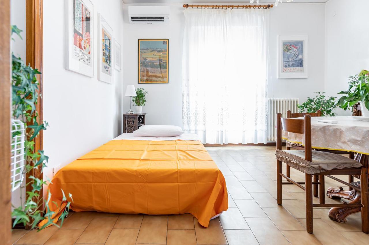 Central Station Terrace Apartment Near The Sea 페스카라 외부 사진
